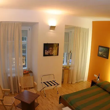 Macek Szálloda 3*