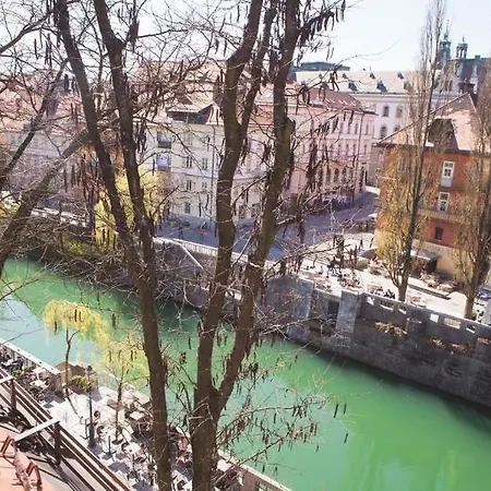 Macek 3* Ljubljana